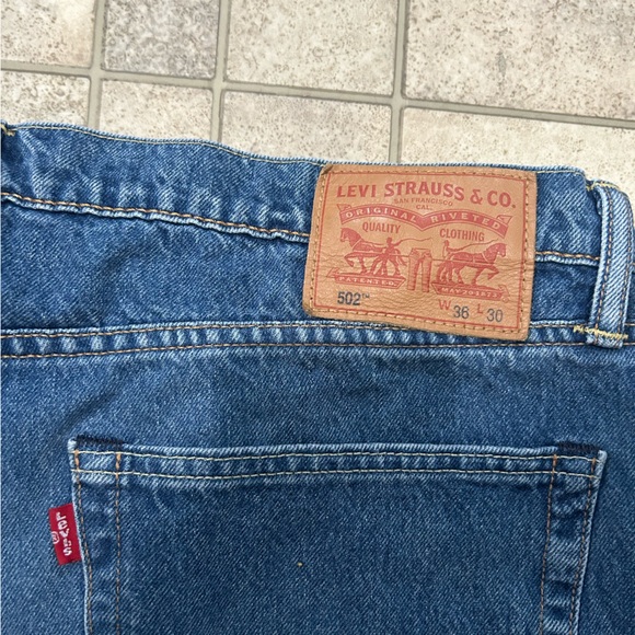 Levis jeans 502 relaxed /baggy - Picture 4 of 4